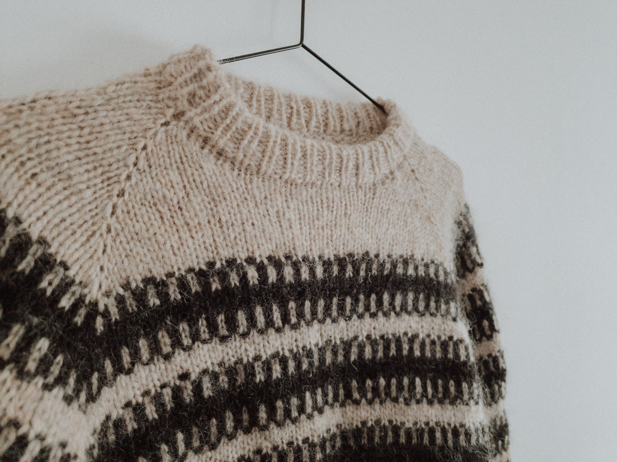 Bjørk Raglan Sweater – Slip-Stitch Pattern | Ulven Knit