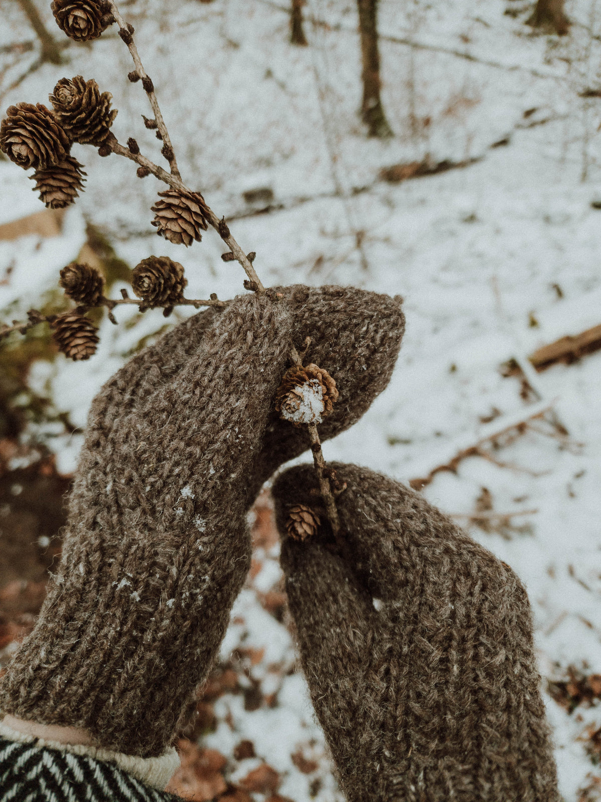 Fisherman's Mittens – Aran Textured Pattern | Ulven Knit